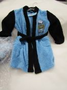 3 x Official Merchandise Manchester City Fleecy dressing gown aged 3/4 new with tags