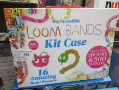 Approx 24 Loomband kits, contains 16 Amazing band projects new & boxed