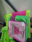 2 items being, 1 X Shopping bag 1 X childs lunch bag with drinks bottle