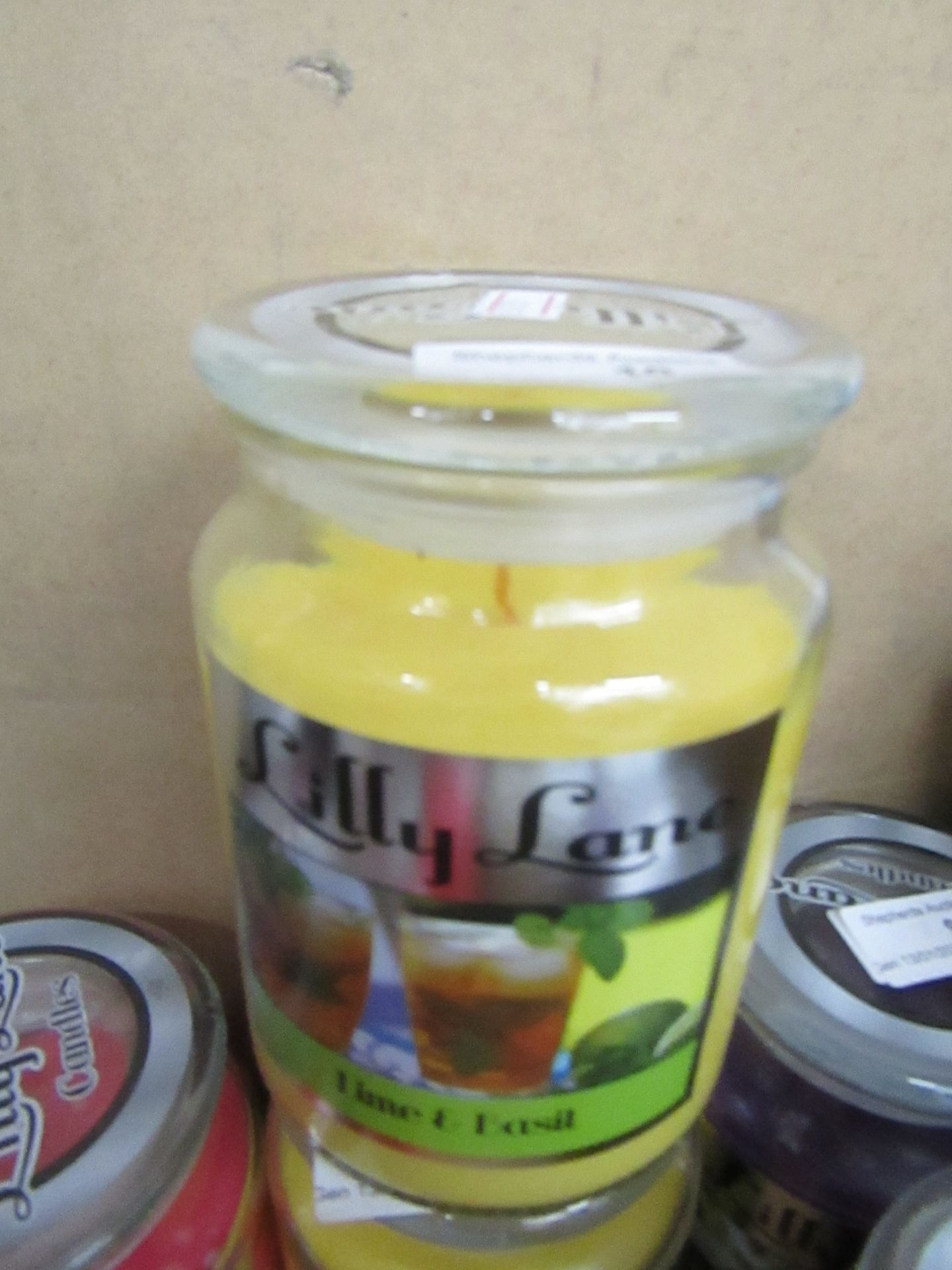 Lilly Lane Candle Lime & Basil 18 Oz