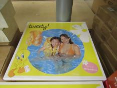 Tweety swim vest ages 3-6 , new and boxed.