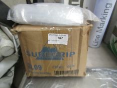 Approx 1000 Plain grip seal bags, new
