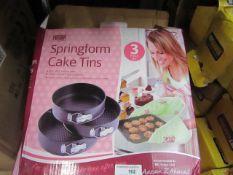 Fusion Bakeware 5 PC square  cake tins various sizes boxed