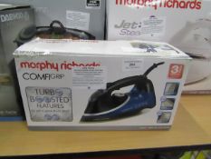 Morphy Richards Comfi Grip steam iron, powers on and boxed.