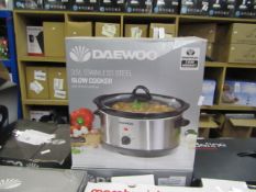 Daewoo 3.5L stainless steel slow cooker, tested working and boxed.