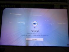 Samsung QE65Q8F Q8F Series 65" QLED Smart TV 4K UltraHD, tested working with dark patch at bottom of