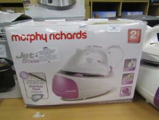 Morphy Richards Jet Steam iron, powers on and boxed.
