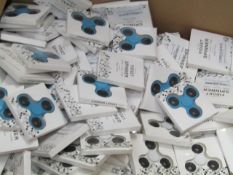 30x fidget spinners , new and boxed