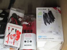 TP-Link WiFi extender with 2x various earphones, all untested and packaged.