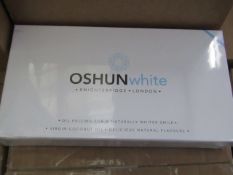 20x Oshun White spearmint flavoured teeth whitening kits, all new and boxed.