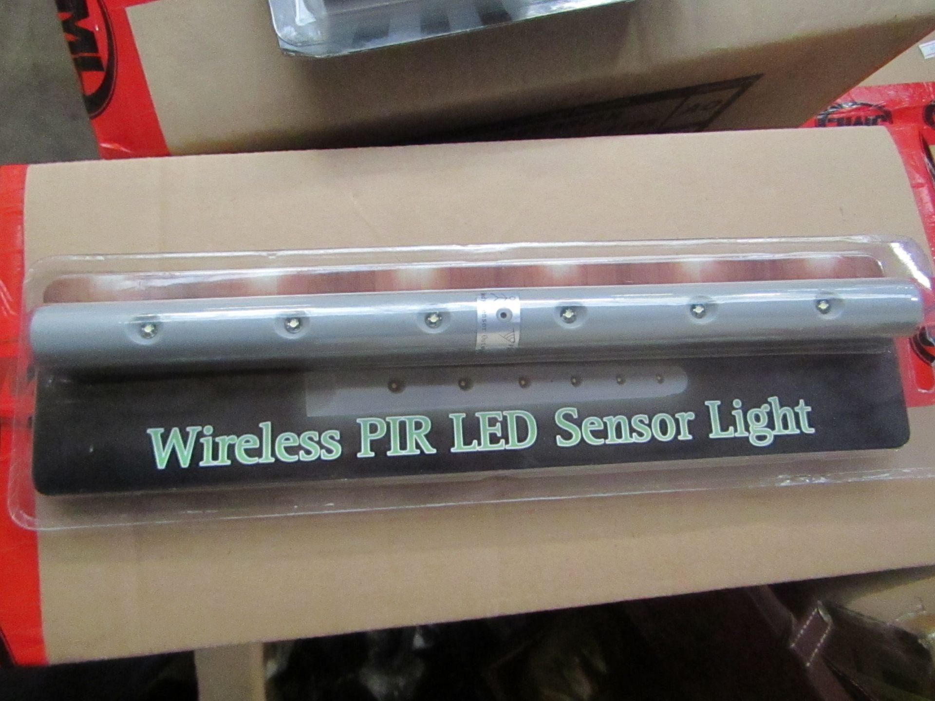 10 x of wireless PIR LED sensor lights , packaged.