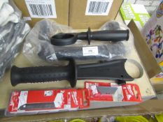 Lot contains: - 3x various foregrips for drills/ angle grinders - Milwaukee set of 5 utility