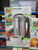 Salter 1.6 litre soup maker, powers on and boxed