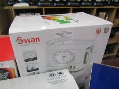 Swan retro tea maker powers on and boxed