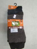 6 pairs of mens lamb wool suit socks size 6-11 , new in packaging.