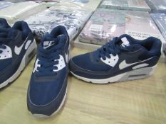 Nike Airmax trainers, size 4, new. Please note we are unsure if these are genuine or styled like