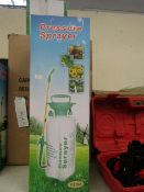 8ltr pressure sprayer, new and boxed