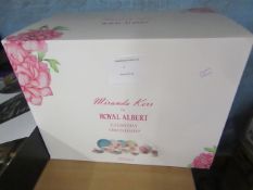 Miranda Kerr for Royal Albert everyday friendship, 15pc tea set. New & boxed.