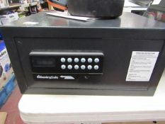 Sentry safe, no power for the digital code but is missing the key to open the safe