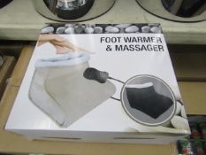 Foot warmer and massager beige colour , new.