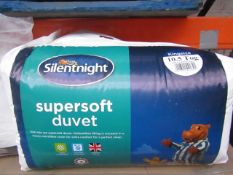 Pallet of 32x Silent Night Supersoft 10.5 tog king size duvets, new in packaging