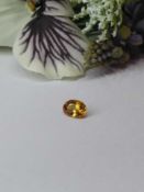 This stunning Golden yellow Sapphire origin Songea - Tanzania - Transparent - VS Clarity -