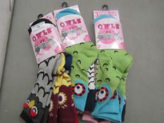 3 x pairs of owls socks sizes 6-8 1/2 , new and packaged,