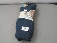 3 x pairs of mens Australian lambs wool blend socks sizes 6-11 , new and packaged.