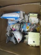 Box of approx 20x various items including: hardhat, various plugs, envelopes and more, all unchecked