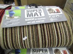Super Runner 40cm x 60cm washable rug, new
