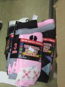9x Pairs of warm winter thermal socks UK4-7. All new in packaging.