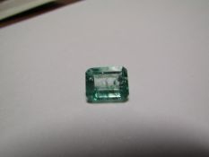 This stunning Emerald  - I1 Clarity - Gemstone type: Emerald - Weight: 4.12 cts. - Colour: