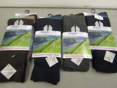 4 pairs of Mens Fresh Feel The Ultimate Walking Sock Socks size 6-11 new & packaged