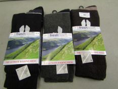 3 pairs of Mens Fresh Feel The Ultimate Walking Sock Socks size 6-11 new & packaged