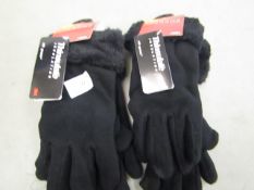 2 pairs of Ladies 3M Thinsulate Gloves 40 gram Gloves new & packaged