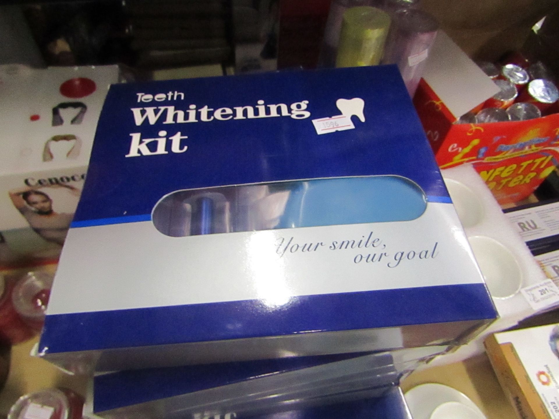 5 x teeth whitening kit , new and boxed.