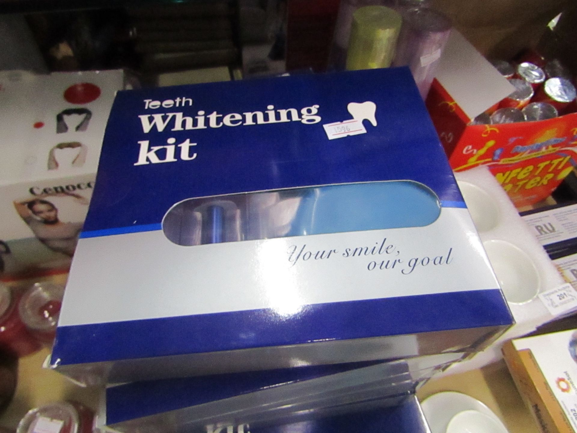 5 x teeth whitening kit , new and boxed.