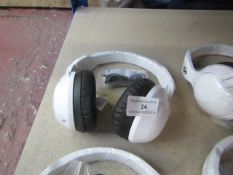 Skull Candy white headphones, tested working.
