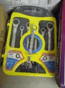 Set of 7x Oulima Tools Combination ratchet spanners, new in carry case