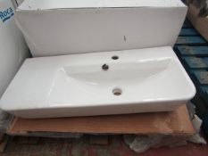 iFlo Capra asymetrical compact RH basin 1TH, 800mm x 360mm. New & boxed, RRP £130 on https://www.