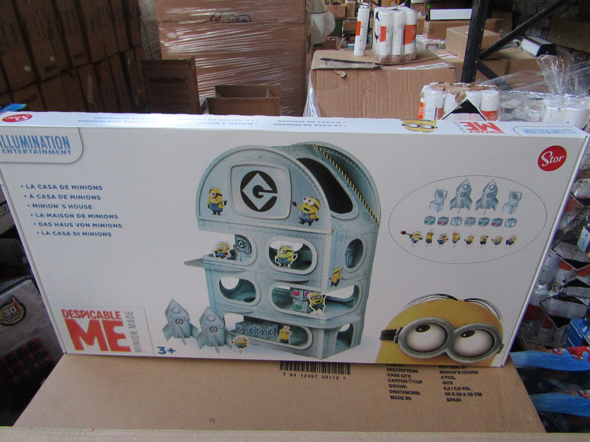 Despicable Me Minion Made minion's house set, new and boxed.