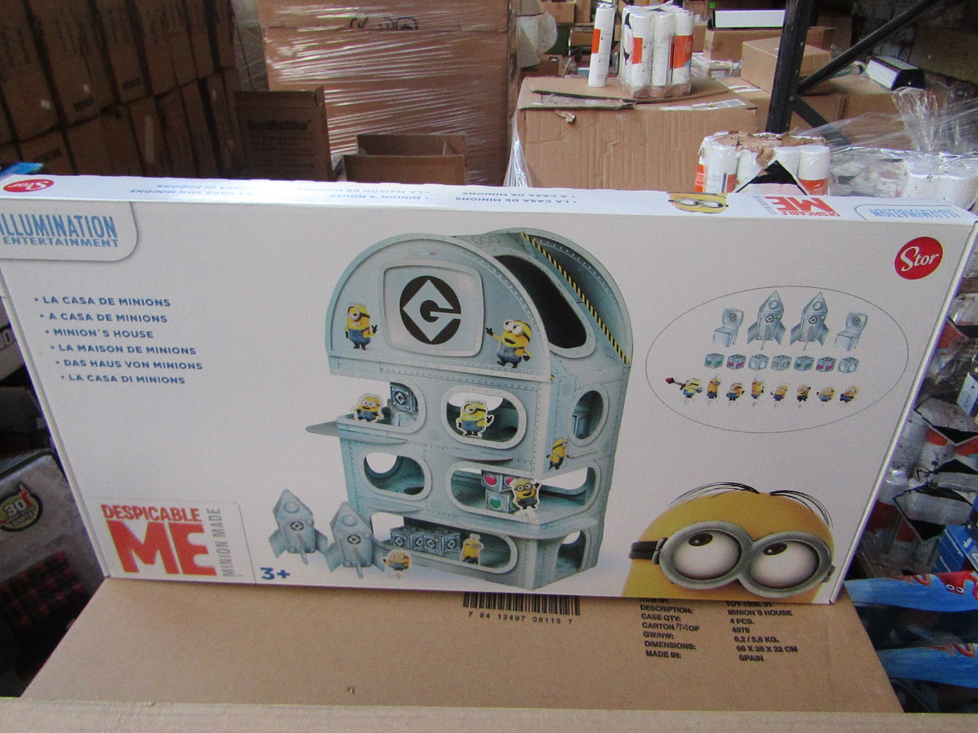 Despicable Me Minion Made minion's house set, new and boxed.