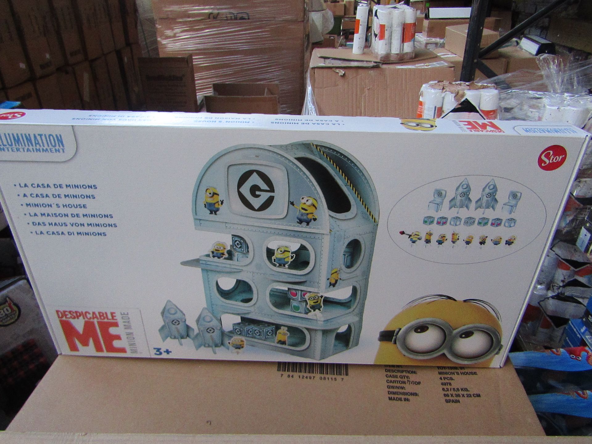 Despicable Me Minion Made minion's house set, new and boxed.