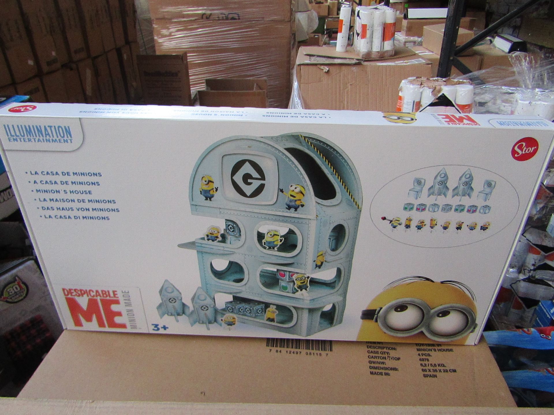 Despicable Me Minion Made minion's house set, new and boxed.