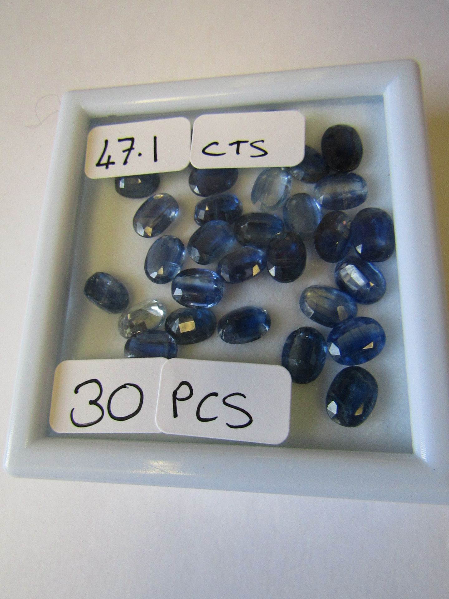 Kyanite Stones 47.1 cts, 30 pieces - Image 2 of 3