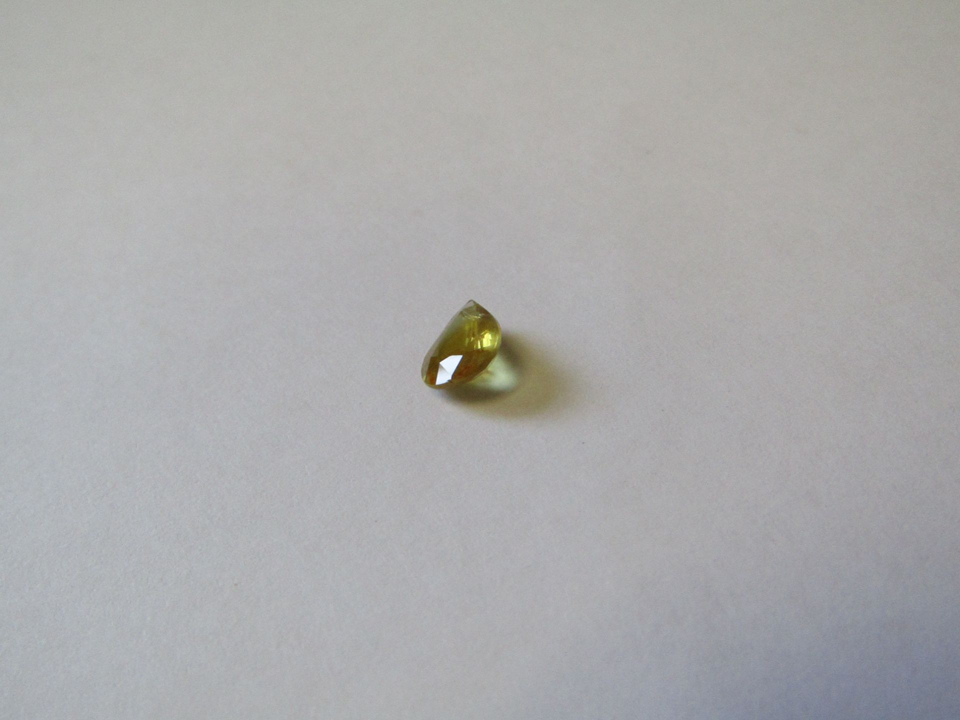 Yellow Sapphire, Tanzania 1.63 ct 9 x 6.7 mm Pear shape Natural Unheated - Image 2 of 3