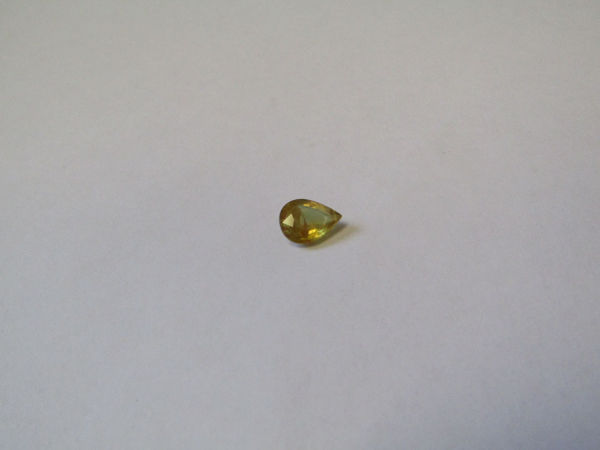 Yellow Sapphire, Tanzania 1.63 ct 9 x 6.7 mm Pear shape Natural Unheated - Image 3 of 3