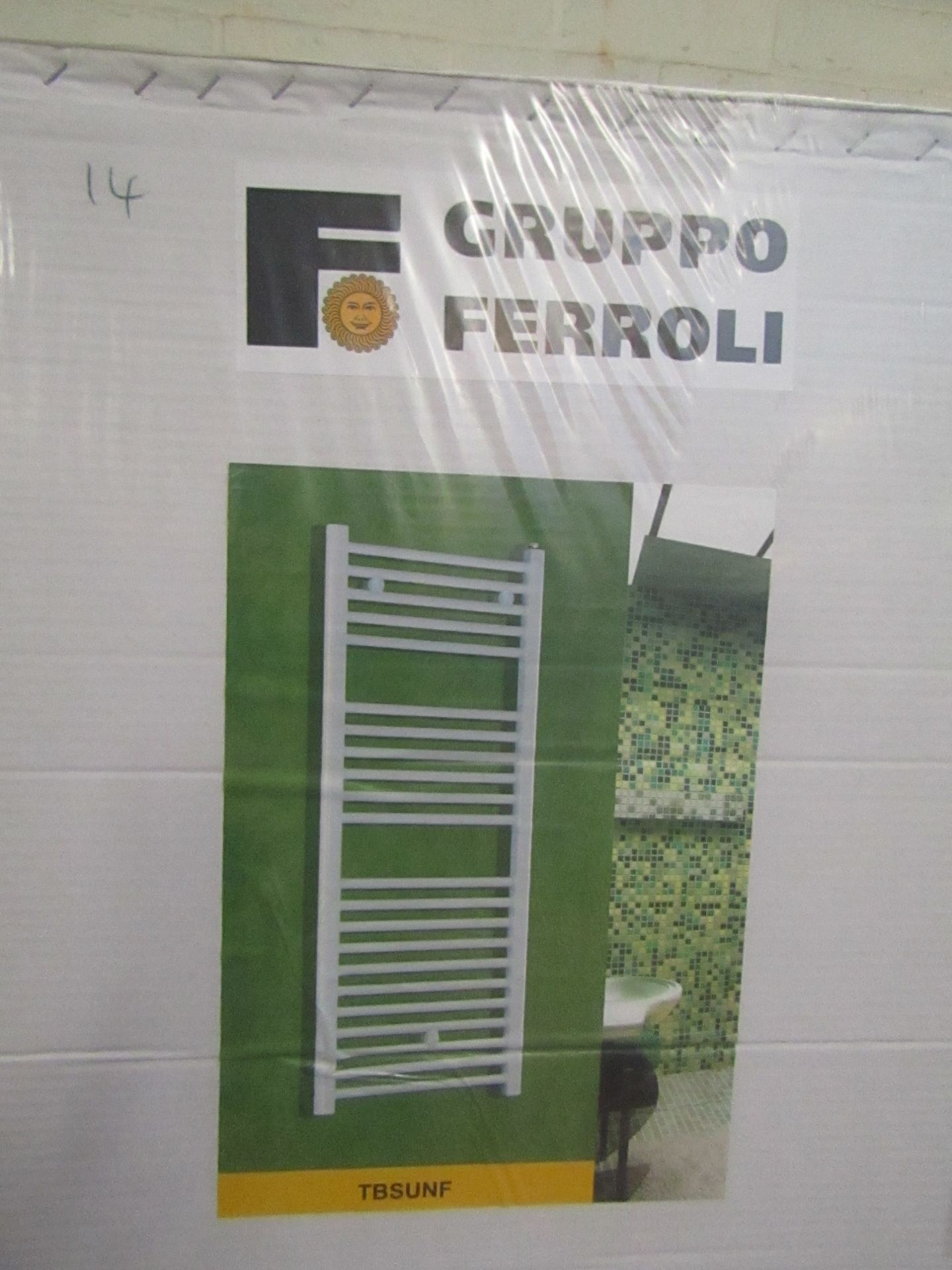 Gruppo Ferroli white Towel Radiator New and Boxed, Size 500x1770mm