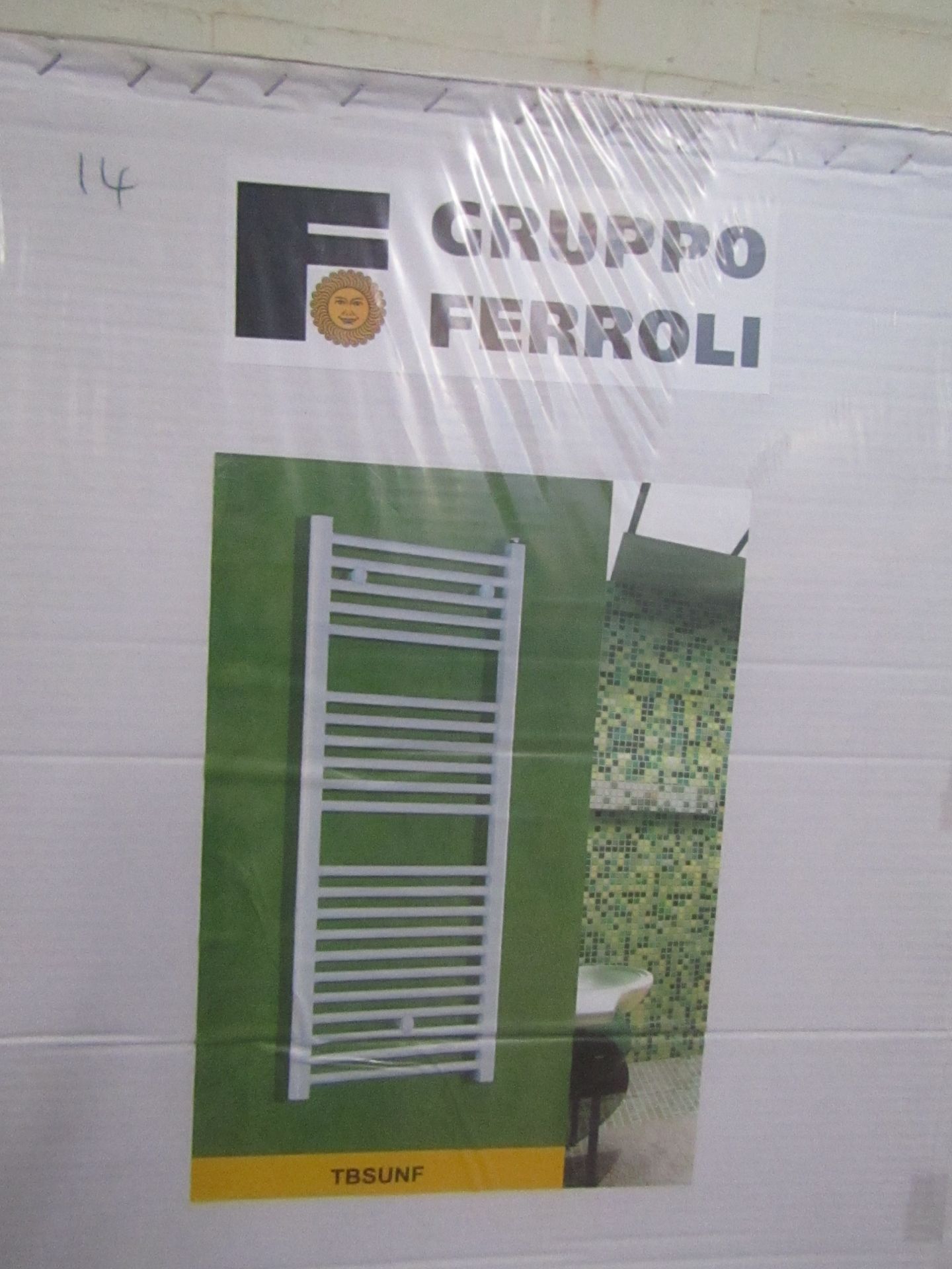 Gruppo Ferroli white Towel Radiator New and Boxed, Size 600x1770mm