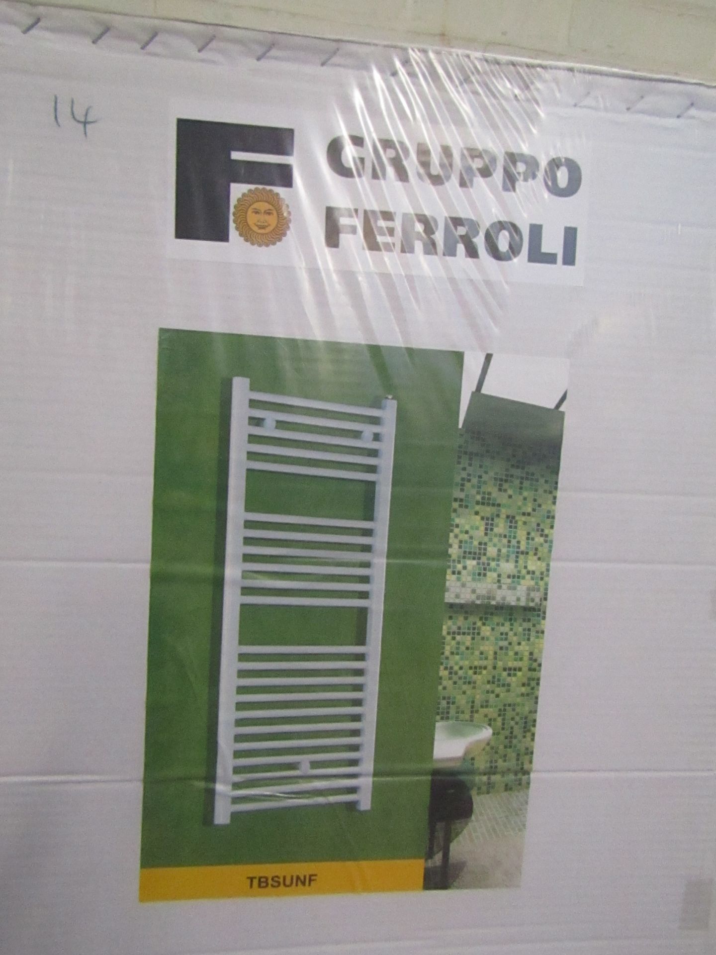 Gruppo Ferroli white Towel Radiator New and Boxed, Size 450x1410mm